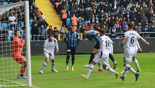 Kinh nghiệm soi kèo chẵn lẻ penalty hiệu quả
